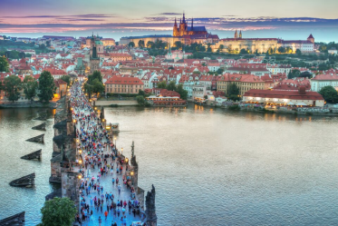 Principales lugares de interés de Praga después del viaje en tren de Viena a Budapest