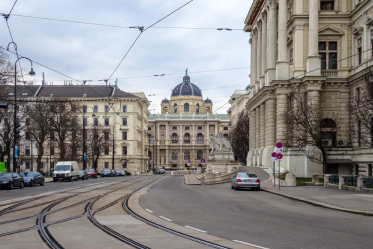 Lugares de interés de Viena después del viaje en tren de Viena a Budapest